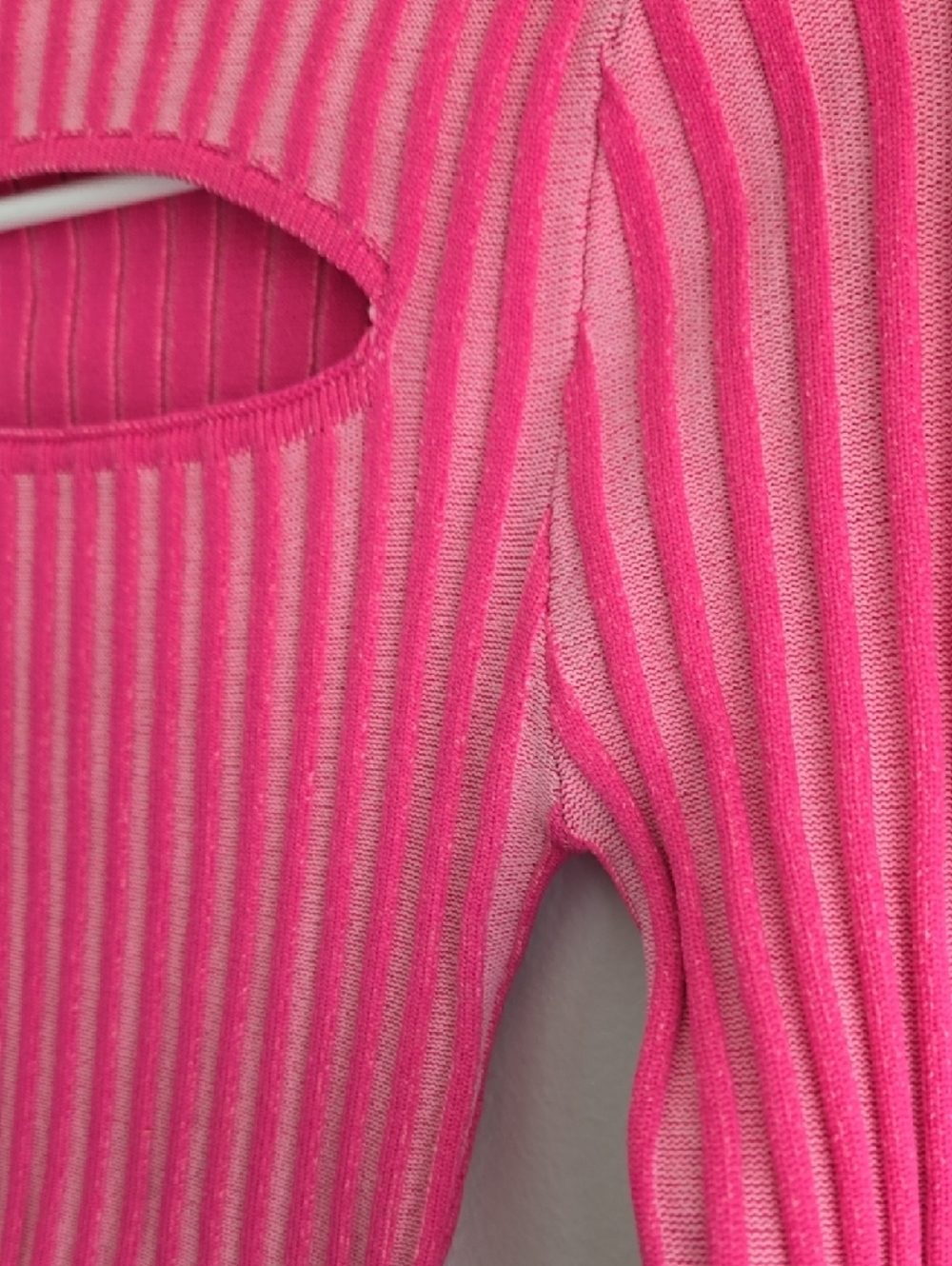 PrettyLittleThing Pink Striped Ribbed Top - Picture 9 of 16